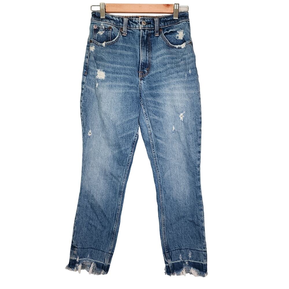 Abercrombie Curve Love High Rise Mom Jean Medium Wash‎ Distressed 0/25R